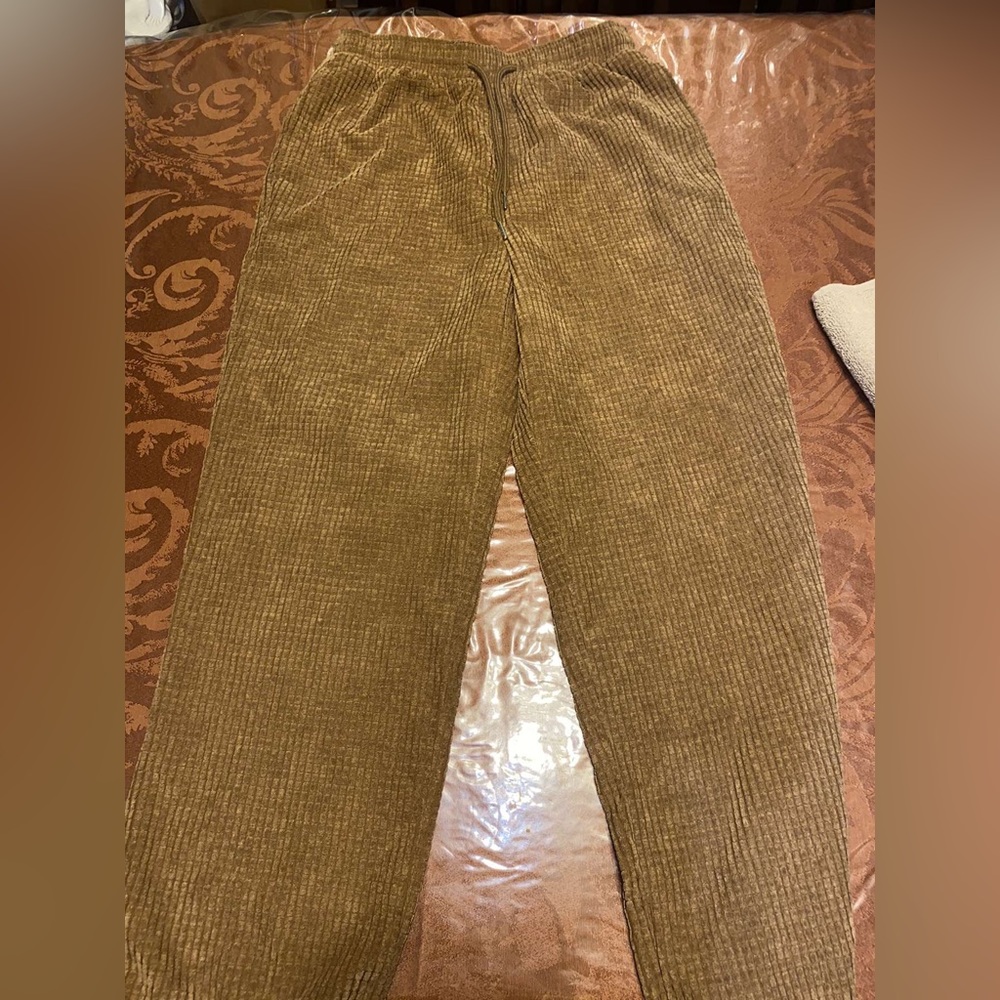 Baggy Pants